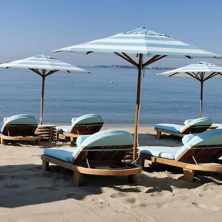 Апарт-отель Beachfront Smart Homes By Marty's 4*