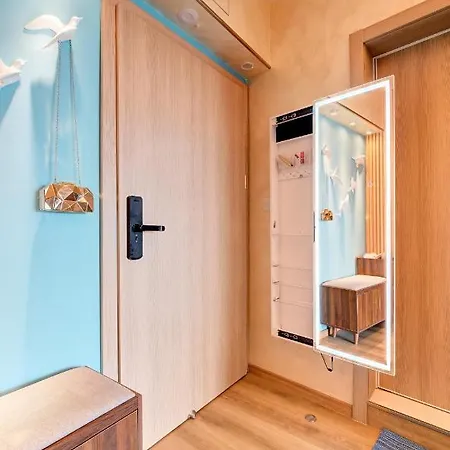 Ξενοδοχείο με διαμερίσματα Beachfront Smart Homes By Marty's 4*