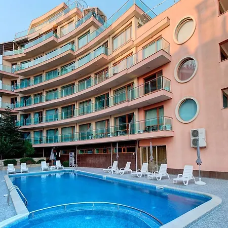 Beachfront Smart Homes By Marty's Apart Otel Sunny Beach