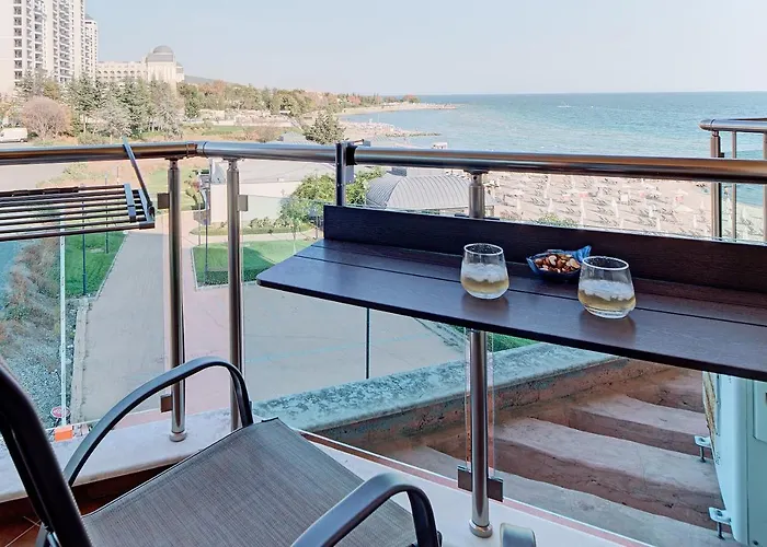 Beachfront Smart Homes By Marty's 4* Slantschew brjag